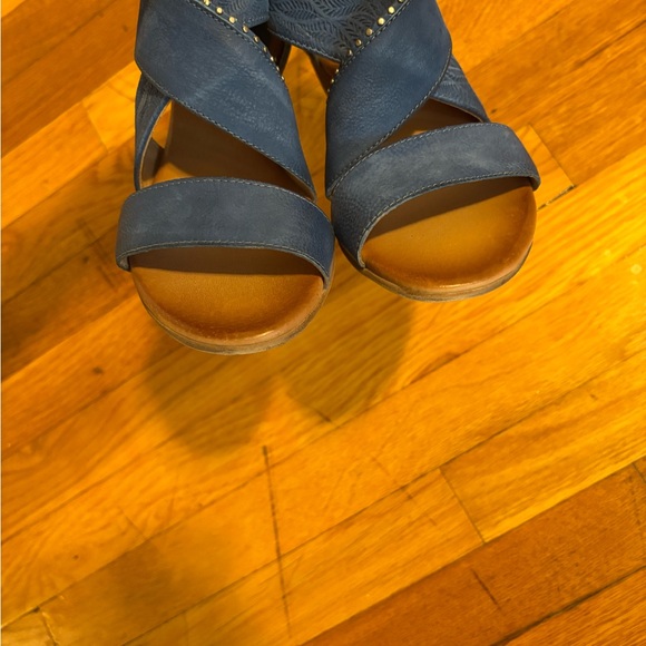Miz Mooz Blue Heeled Boots - Picture 6 of 10